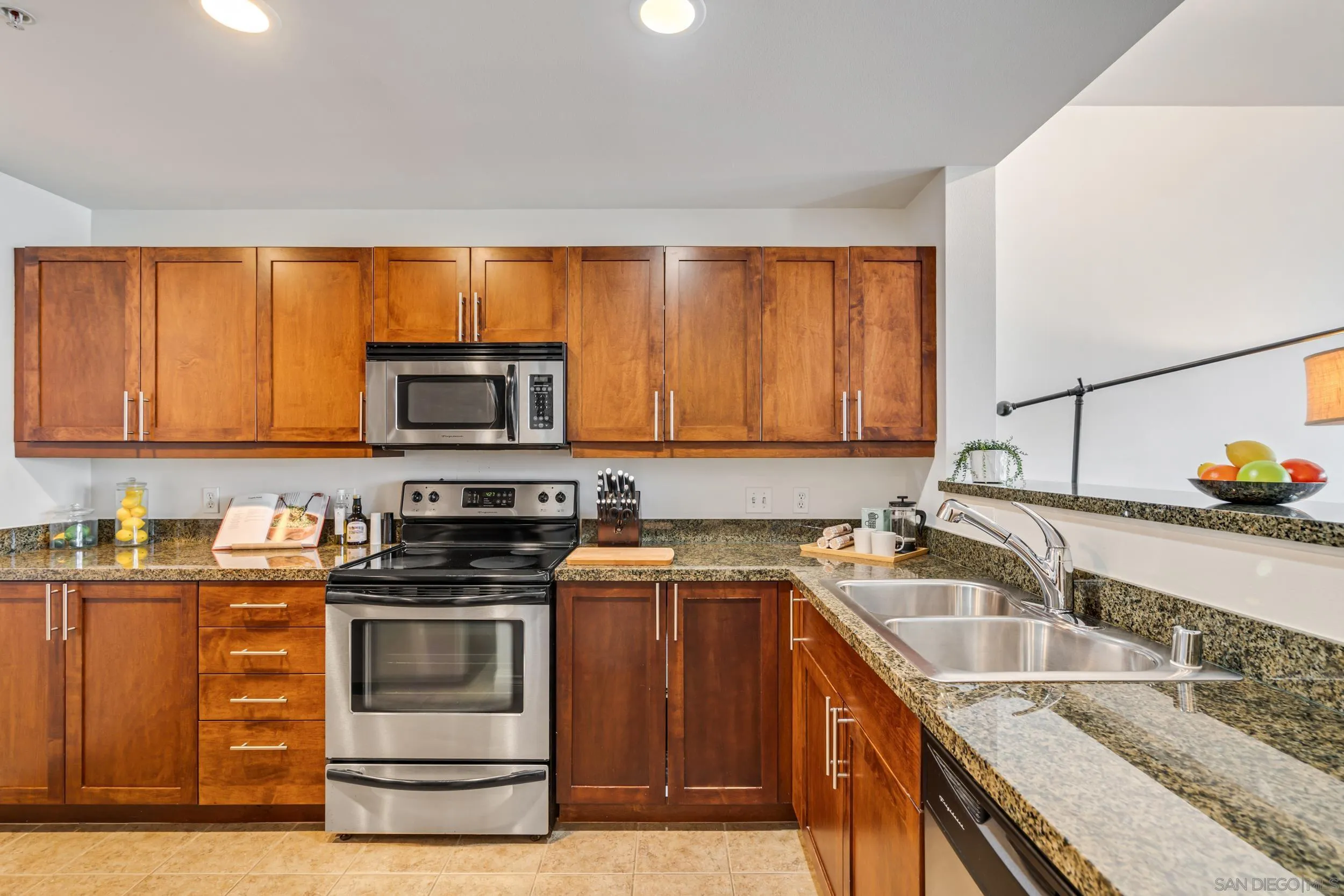 Photo #5: 250035706 Listing 