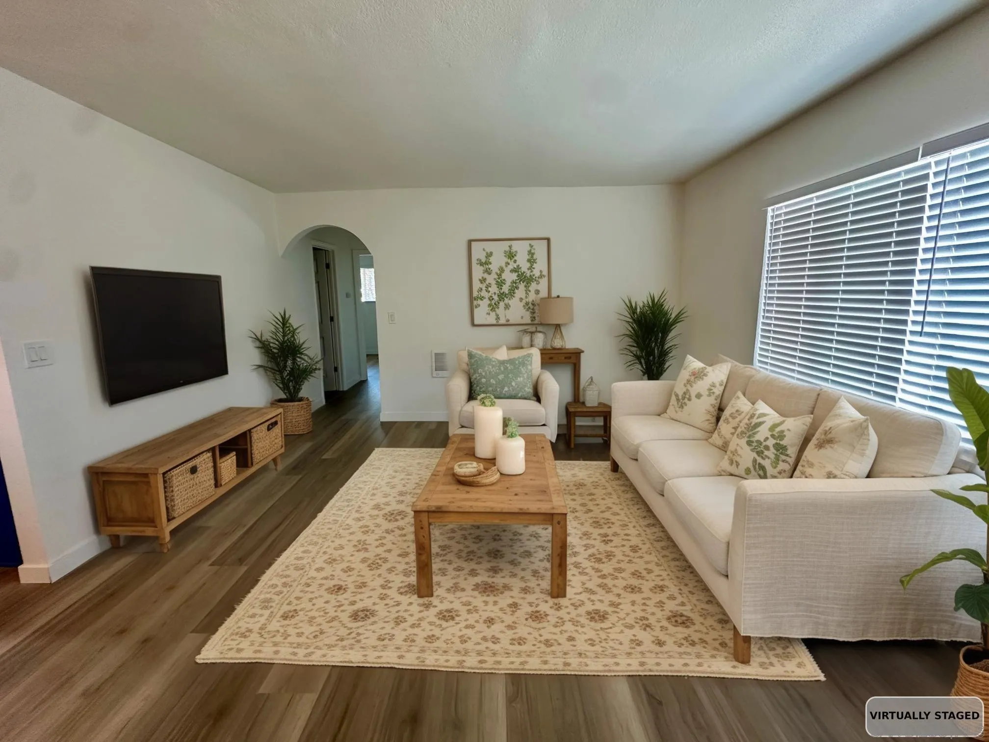 Photo #5: 250035712 Listing 