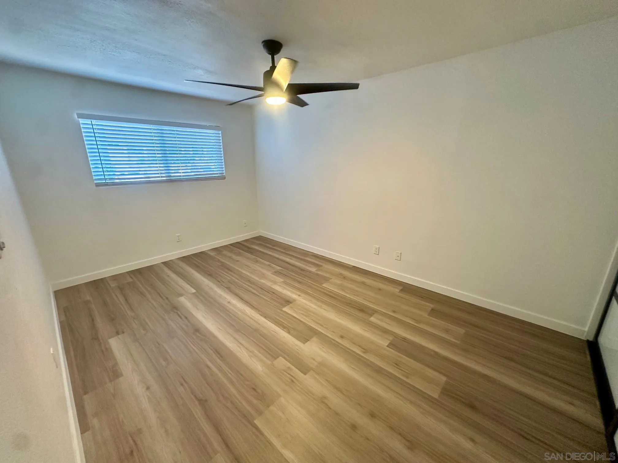 Photo #10: 250035712 Listing: Photo #10