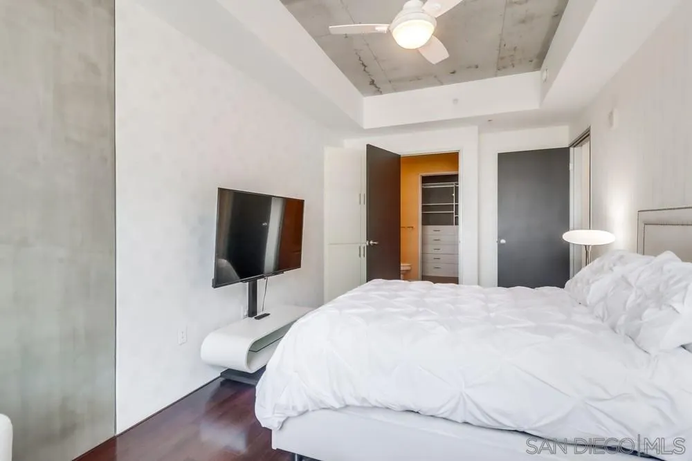 Photo #23: 250035729 Listing: Photo #23