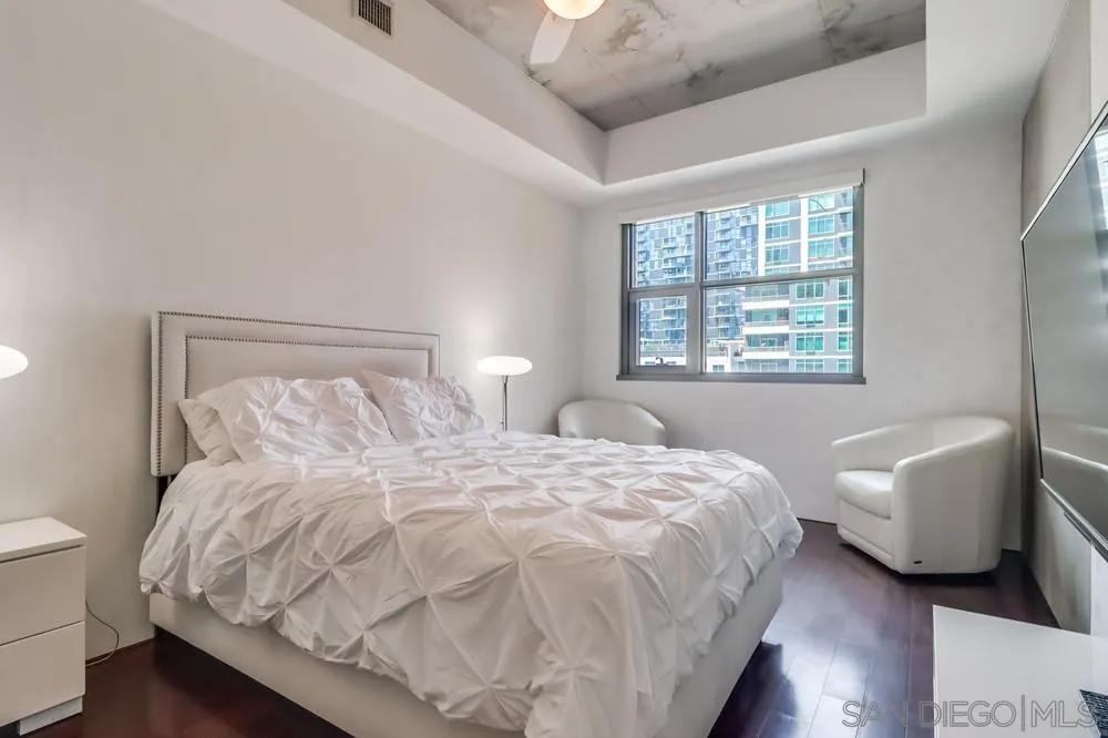 Photo #19: 250035729 Listing: Photo #19