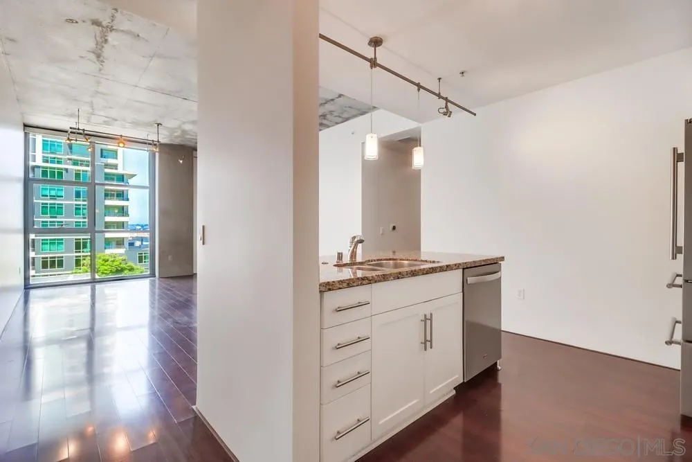Photo #5: 250035729 Listing 