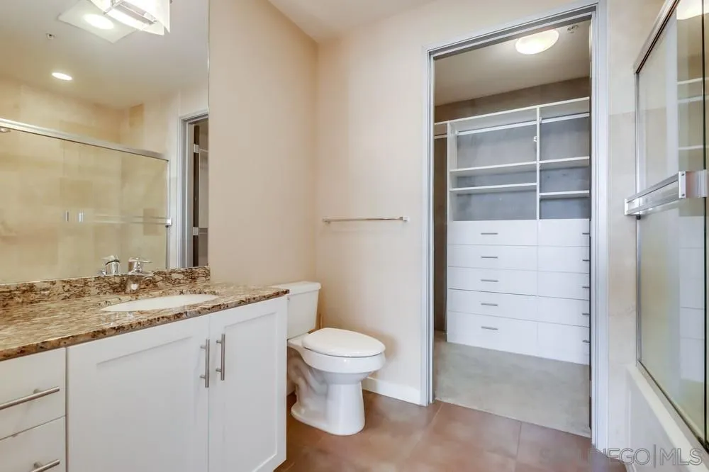 Photo #24: 250035729 Listing: Photo #24