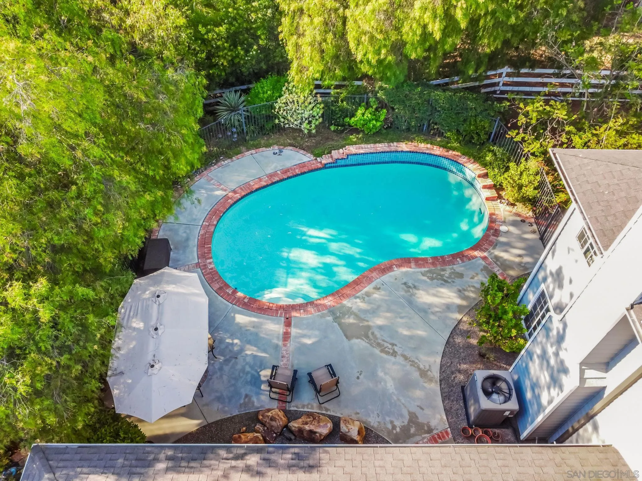 https://cdn.realtyfeed.com/cdn/127/250035736/1347a06826c17586b7456d3e09d04816.webp