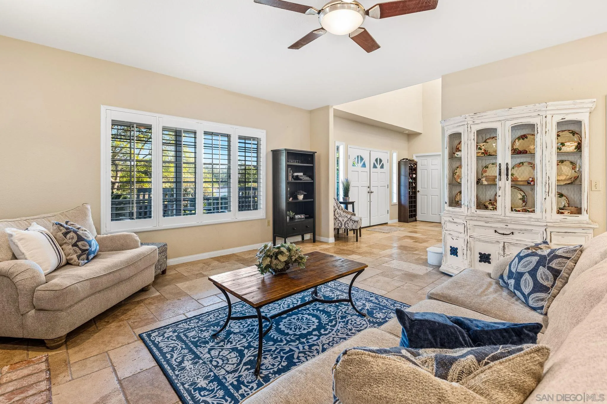 https://cdn.realtyfeed.com/cdn/127/250035736/2a2f10cc44d2ce2da2ef61dc689c69b2.webp