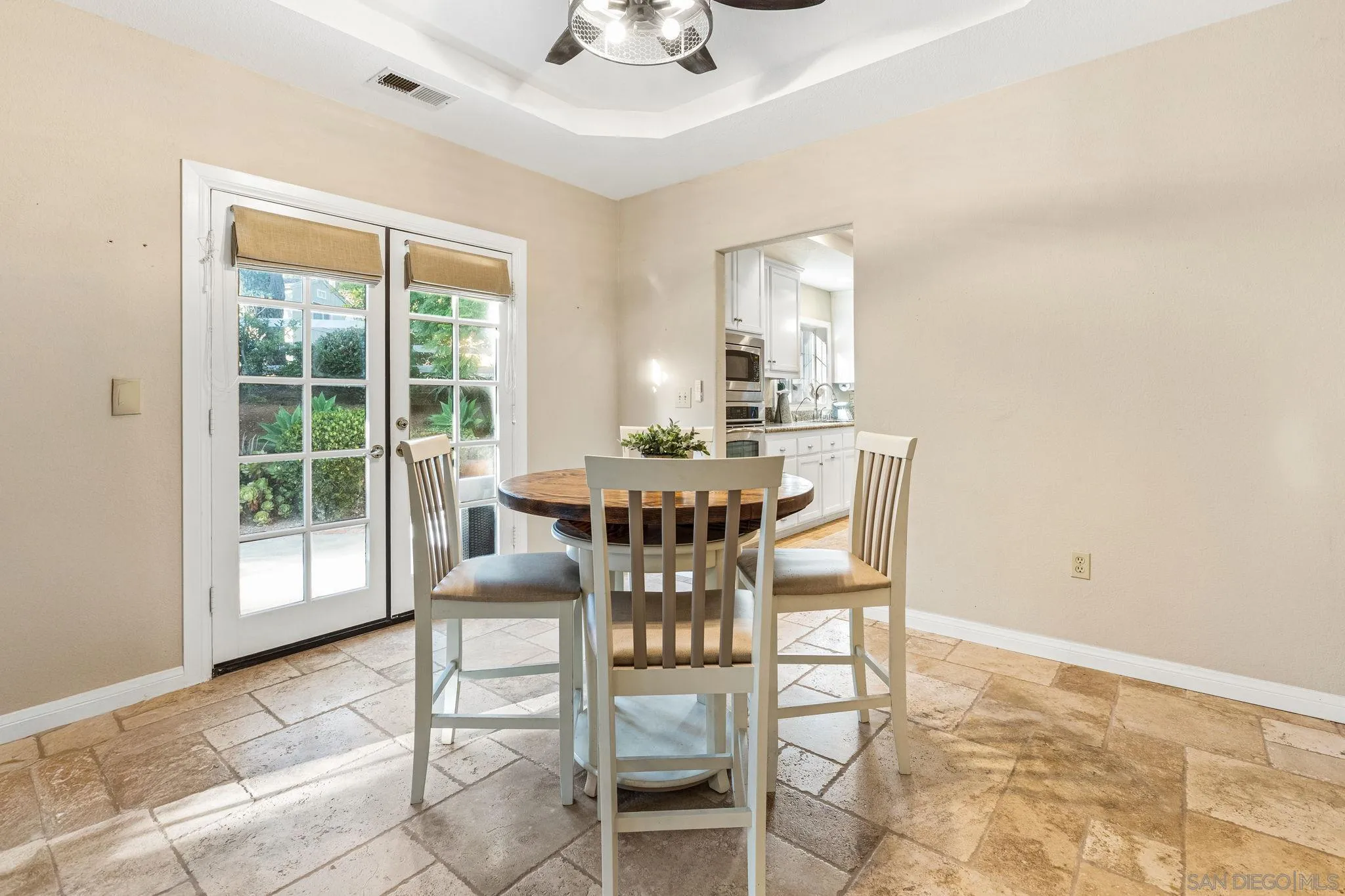 https://cdn.realtyfeed.com/cdn/127/250035736/63637d2c27c641de1b4959d8a96abec5.webp