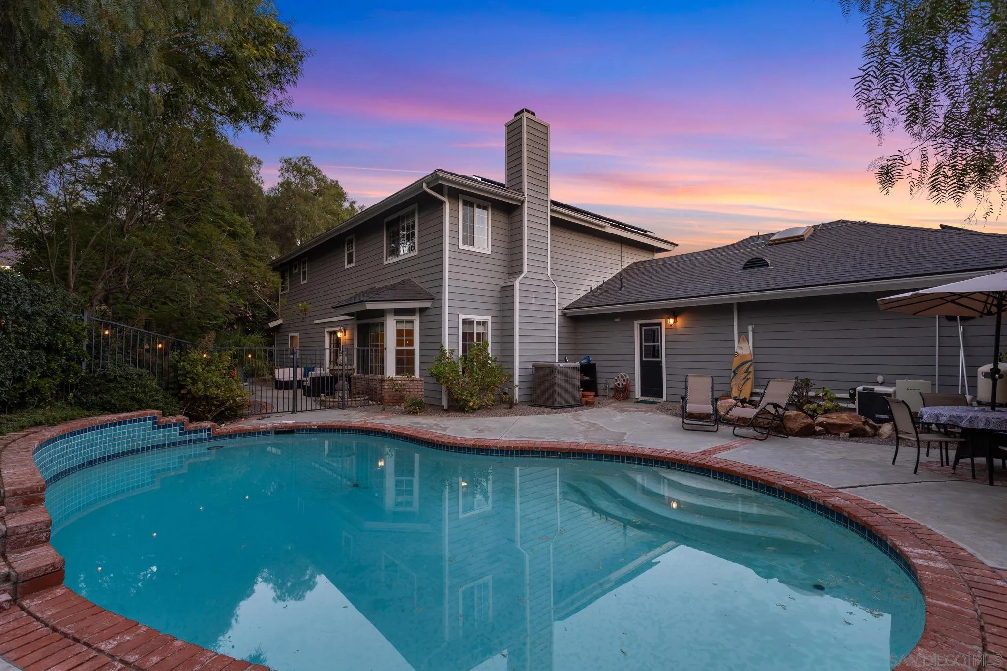 https://cdn.realtyfeed.com/cdn/127/250035736/c9aeae6dd4f7b99c4b15fdc21108553a.webp