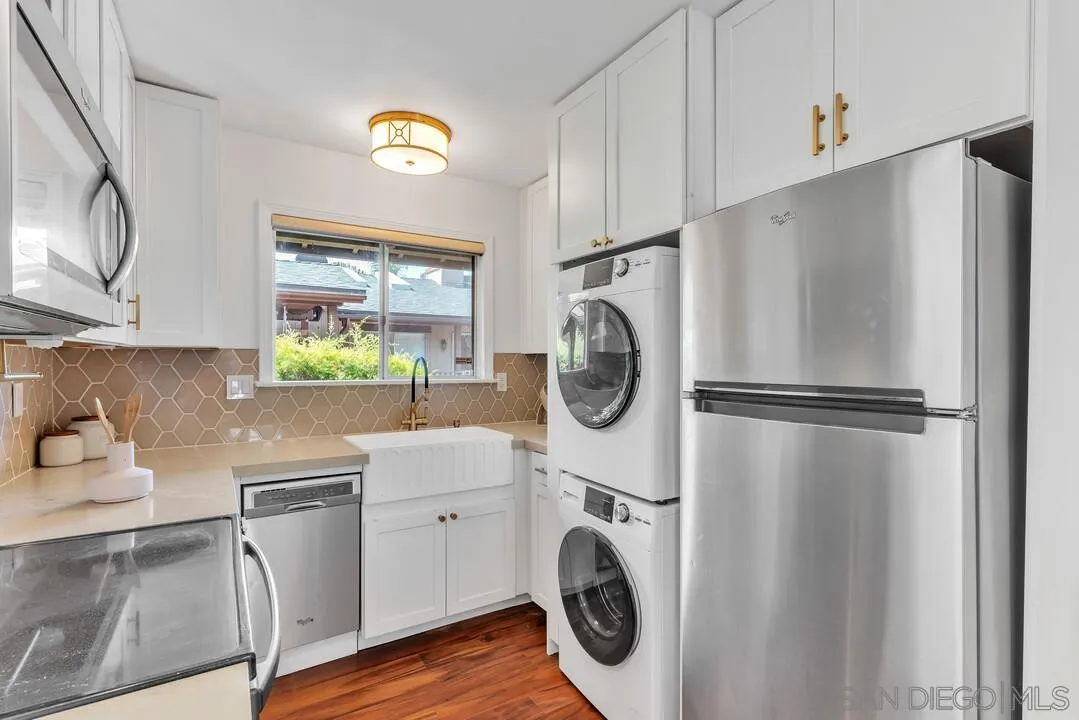 Photo #4: 250035738 Listing 
