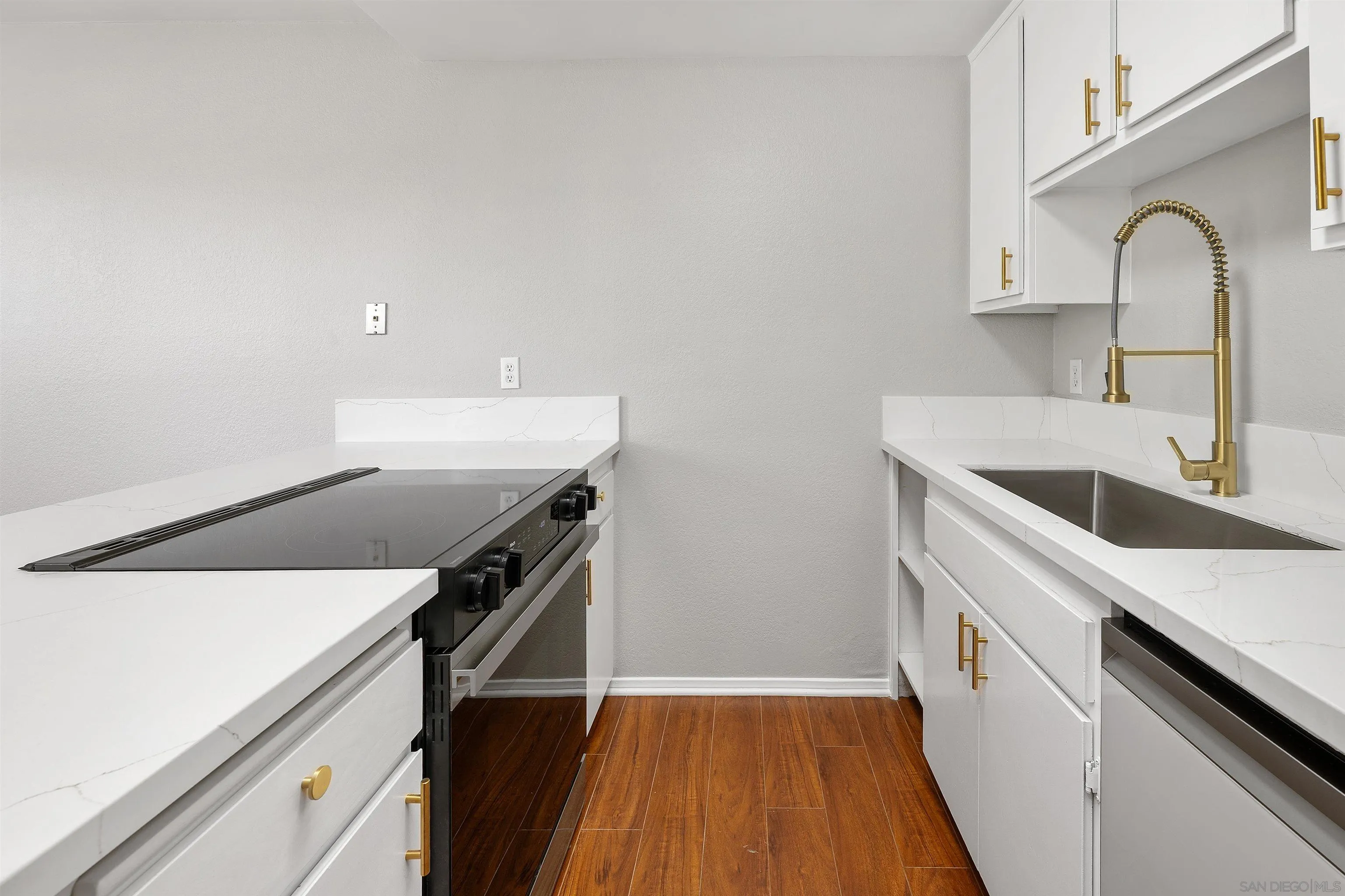 Photo #13: 250035741 Listing: Photo #13