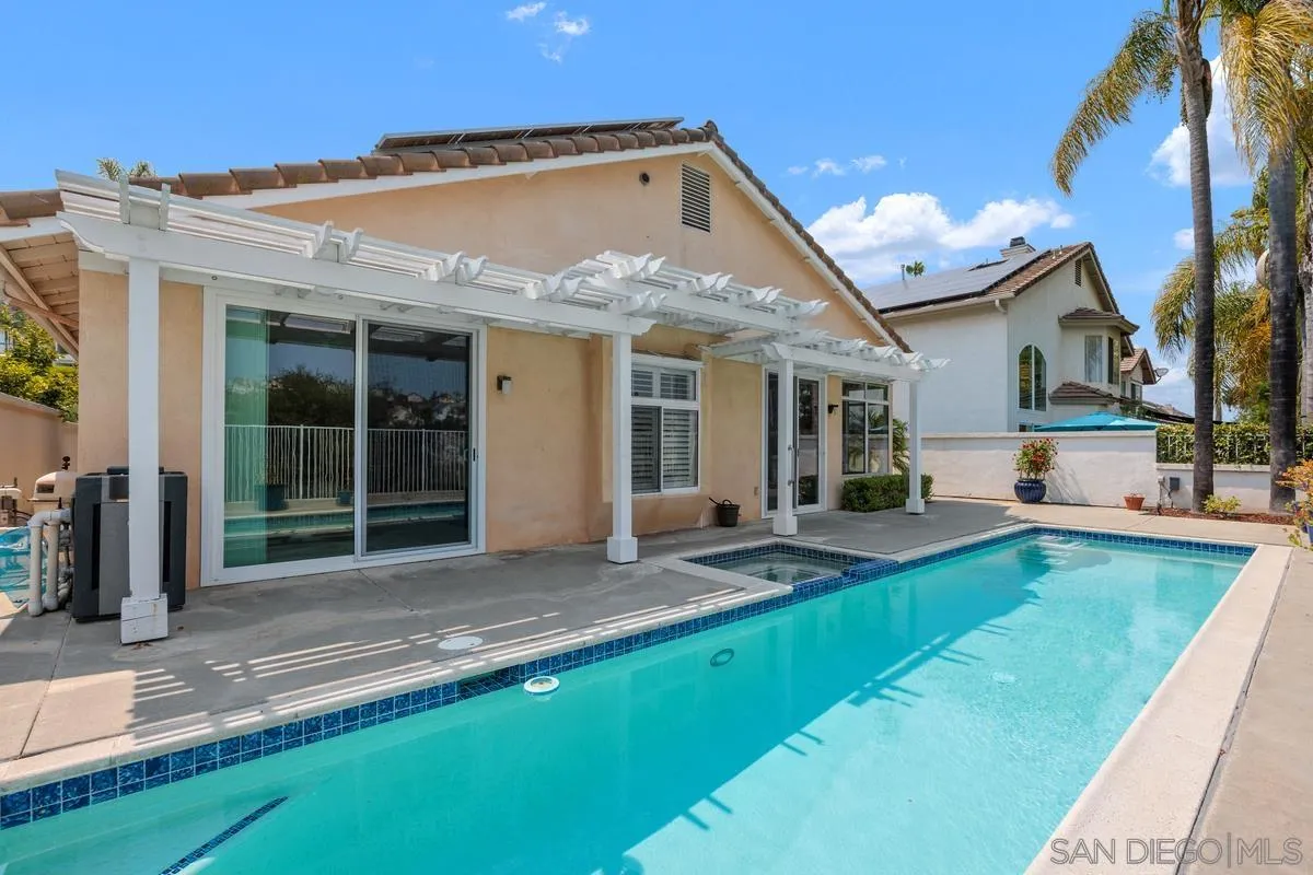 https://cdn.realtyfeed.com/cdn/127/250035745/161817ce3334a1f7383d3dbaab0bcff3.webp