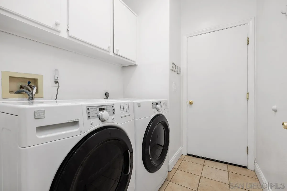 https://cdn.realtyfeed.com/cdn/127/250035745/f45d0725d1ee58b267959870d1a61ac8.webp