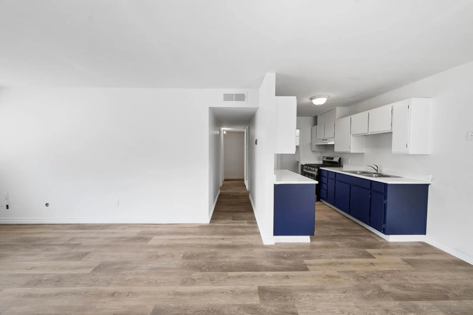 Photo #6: 250035747 Listing 