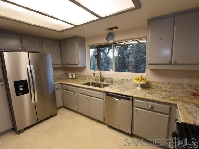 https://cdn.realtyfeed.com/cdn/127/250035749/528c371684fb24b65642fd006b0a8f93.webp