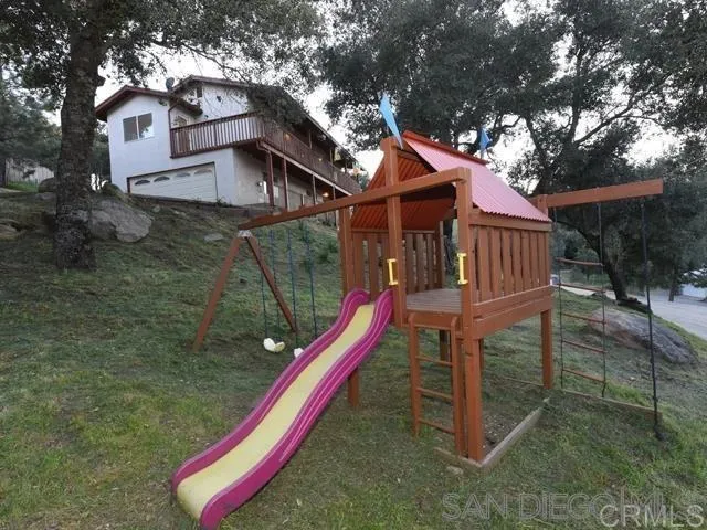 https://cdn.realtyfeed.com/cdn/127/250035749/55db01d839db481e4d650f4ffa1ece0c.webp
