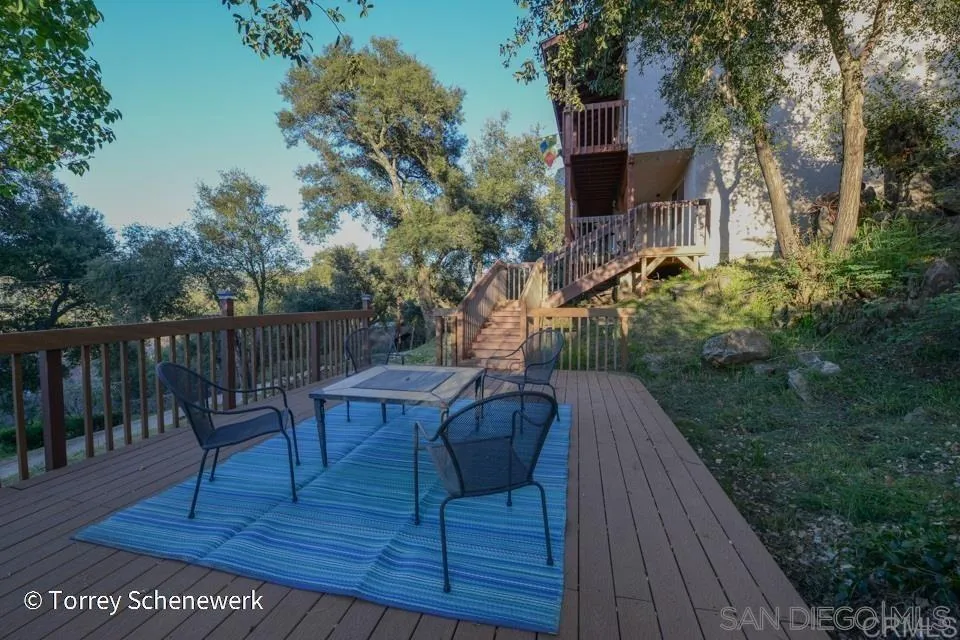 https://cdn.realtyfeed.com/cdn/127/250035749/da799366a5dc631c1db47368901f3924.webp