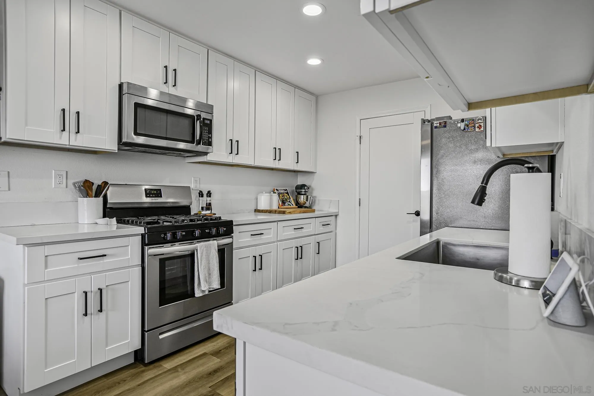Photo #6: 250035752 Listing 