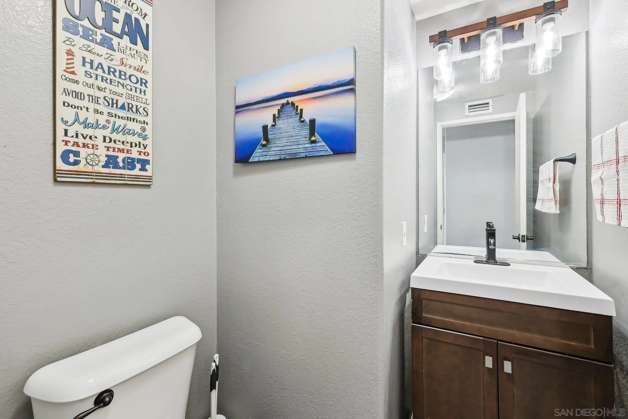 Photo #9: 250035755 Listing: Photo #9