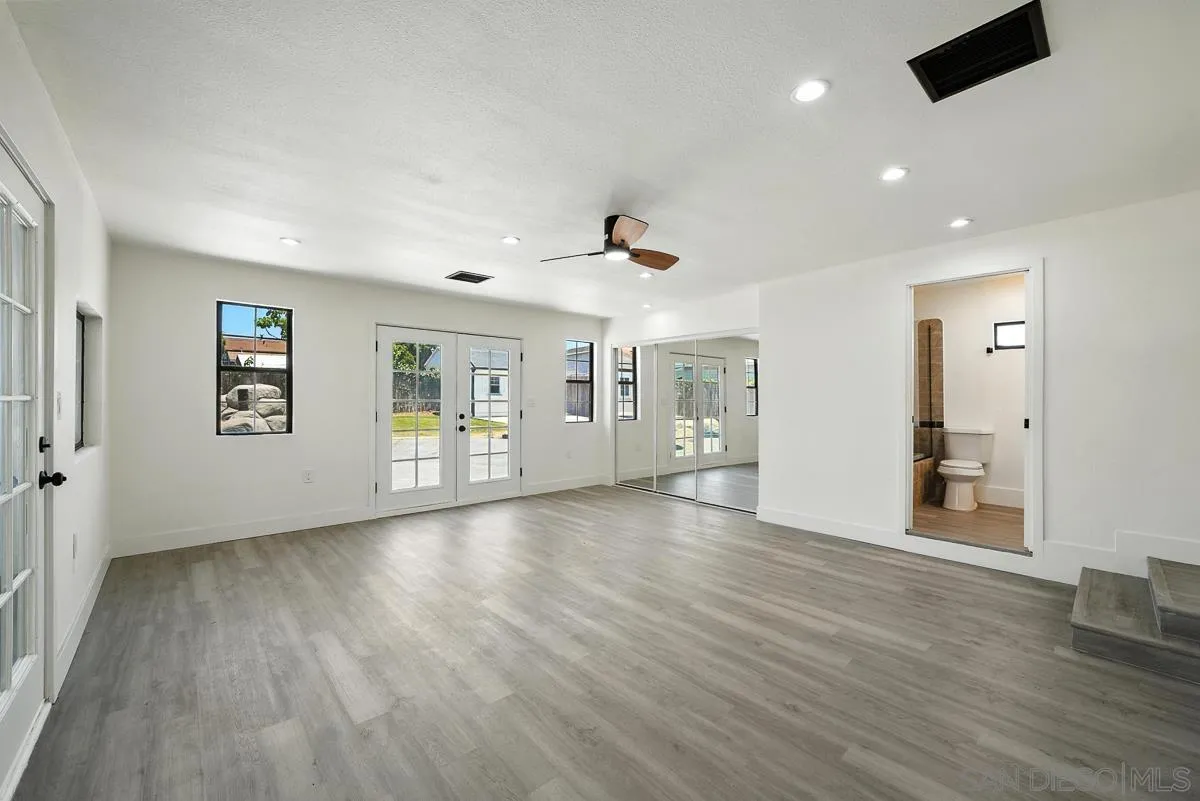 https://cdn.realtyfeed.com/cdn/127/250035756/185a8cc6398c75f8234698e767145bcf.webp