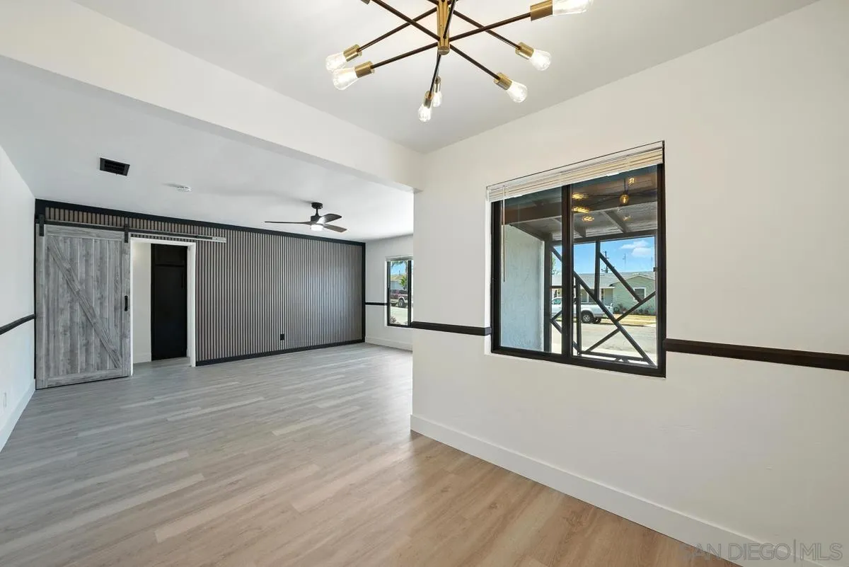 https://cdn.realtyfeed.com/cdn/127/250035756/4c241c81ccdd22ed5da8a0ec84fae765.webp
