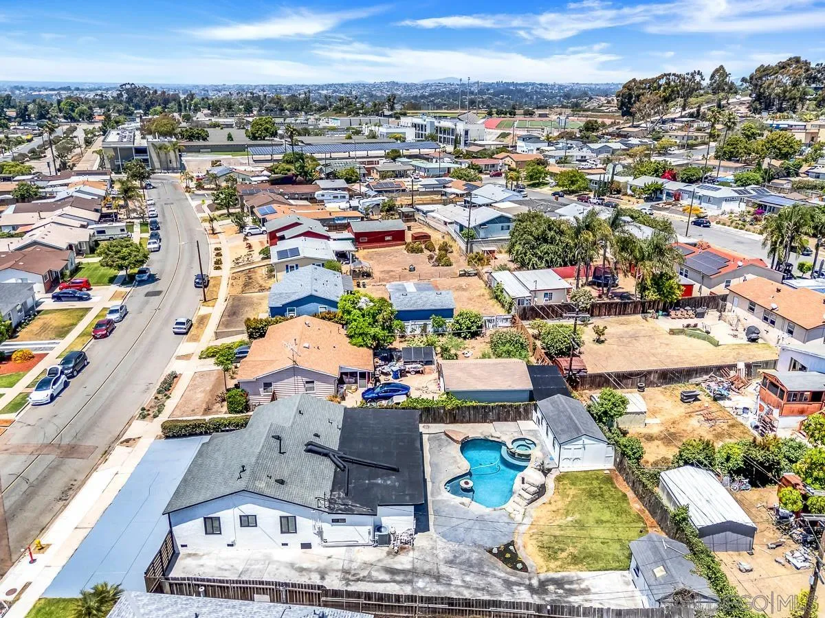 https://cdn.realtyfeed.com/cdn/127/250035756/586d9912a306589ed23ff5daf0653efd.webp