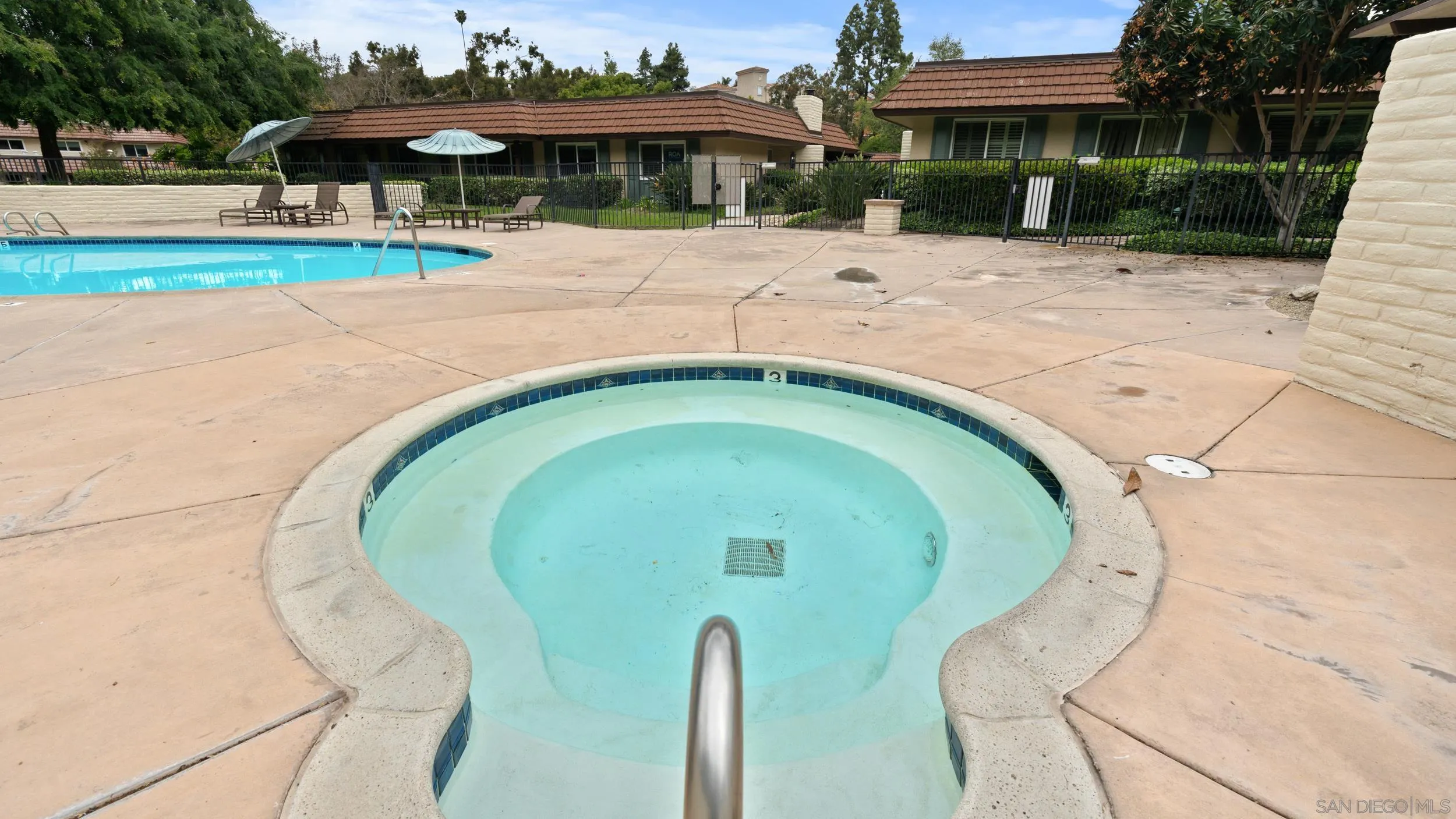 Photo #24: 250035760 Listing: Photo #24