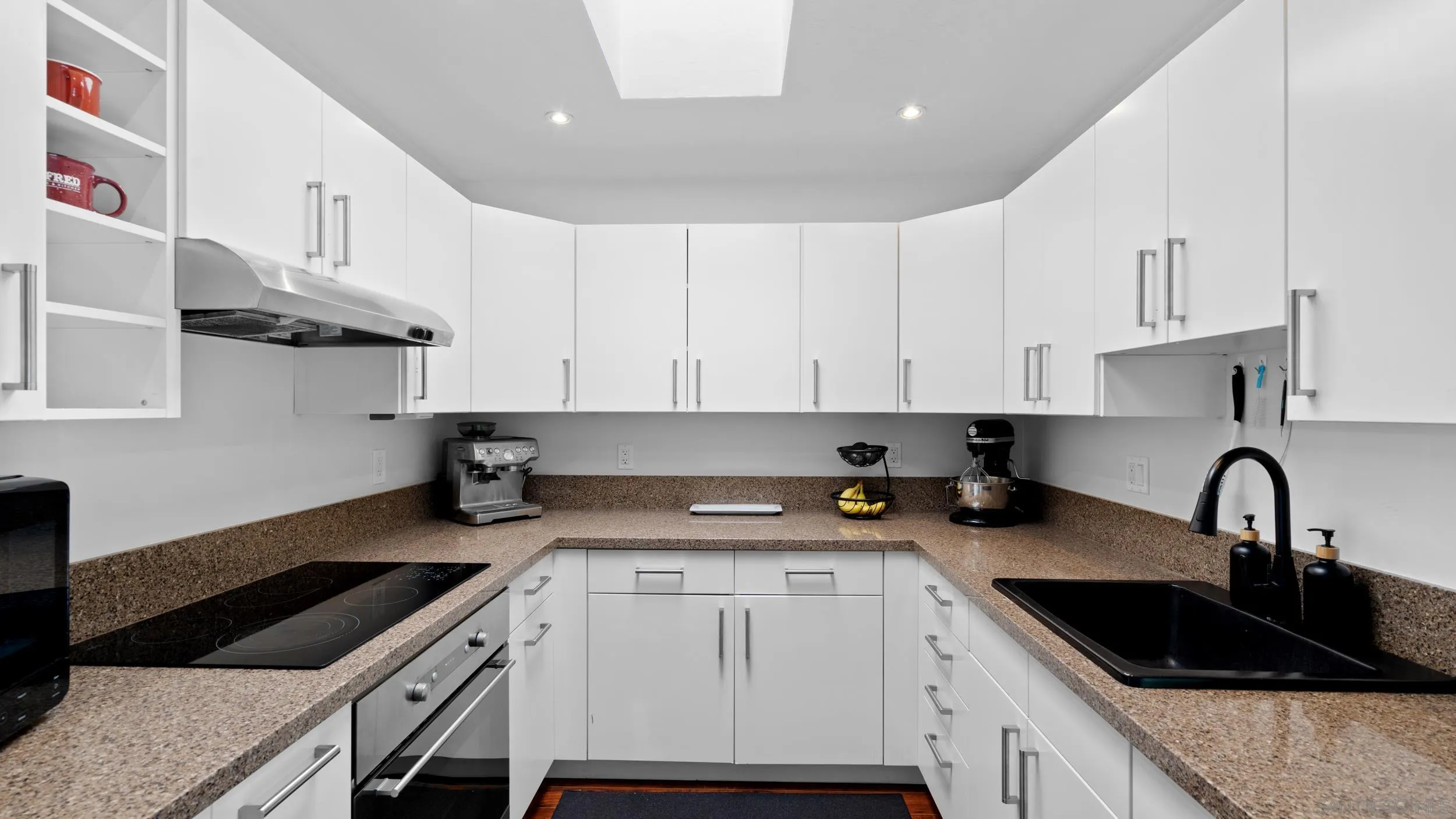 Photo #4: 250035760 Listing 