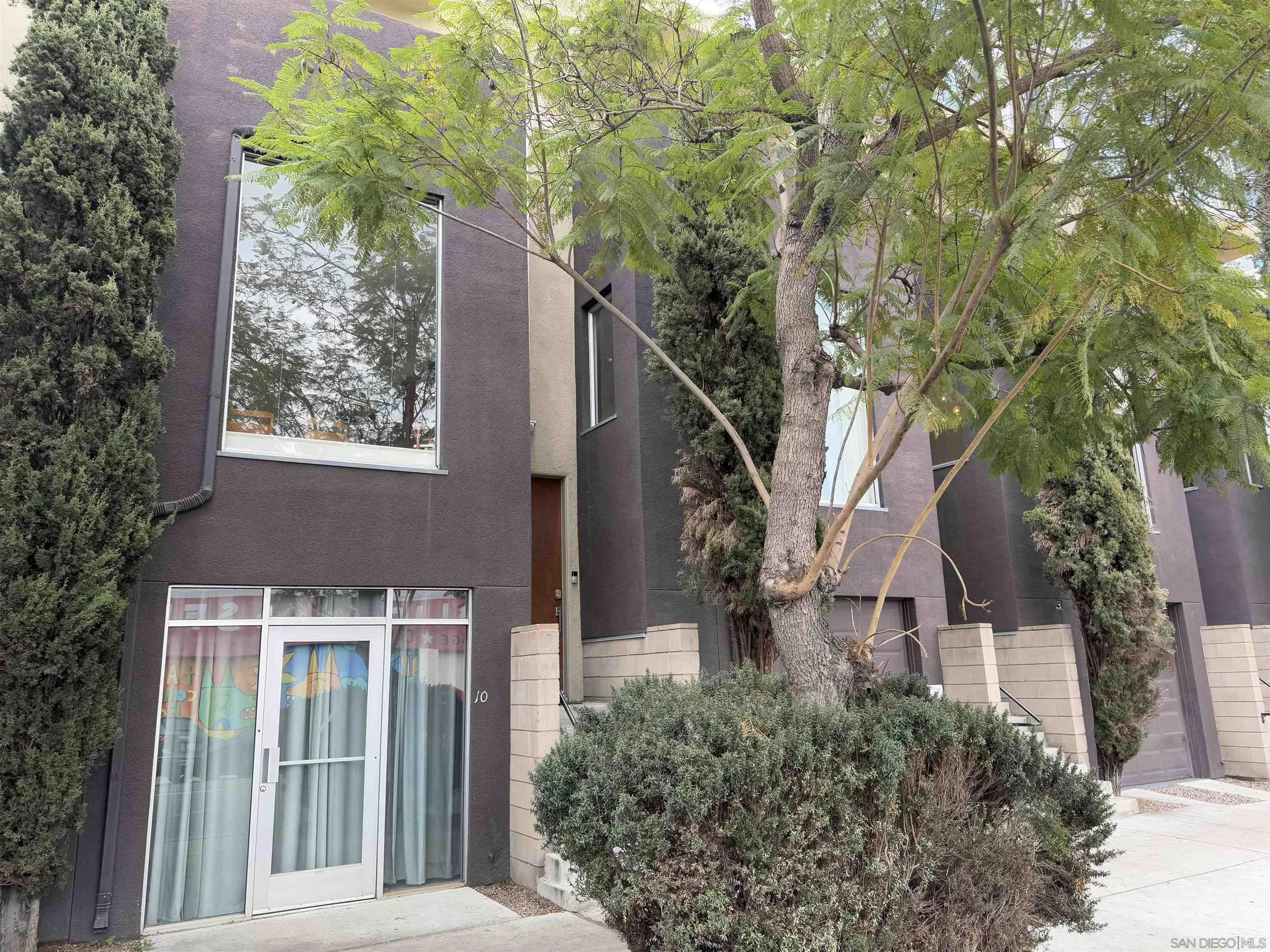 Photo #2: 250035766 Listing 