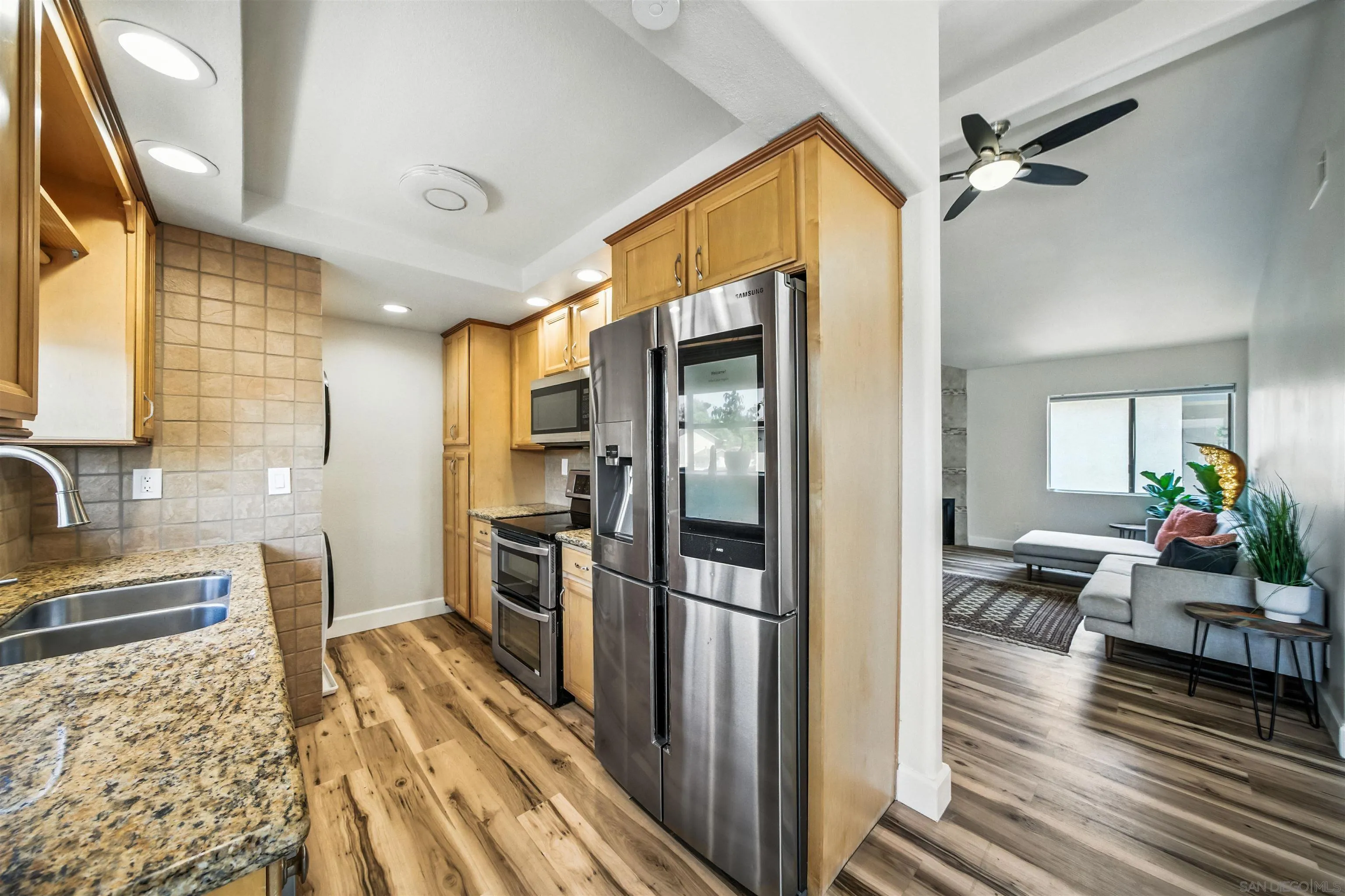 Photo #6: 250035771 Listing 