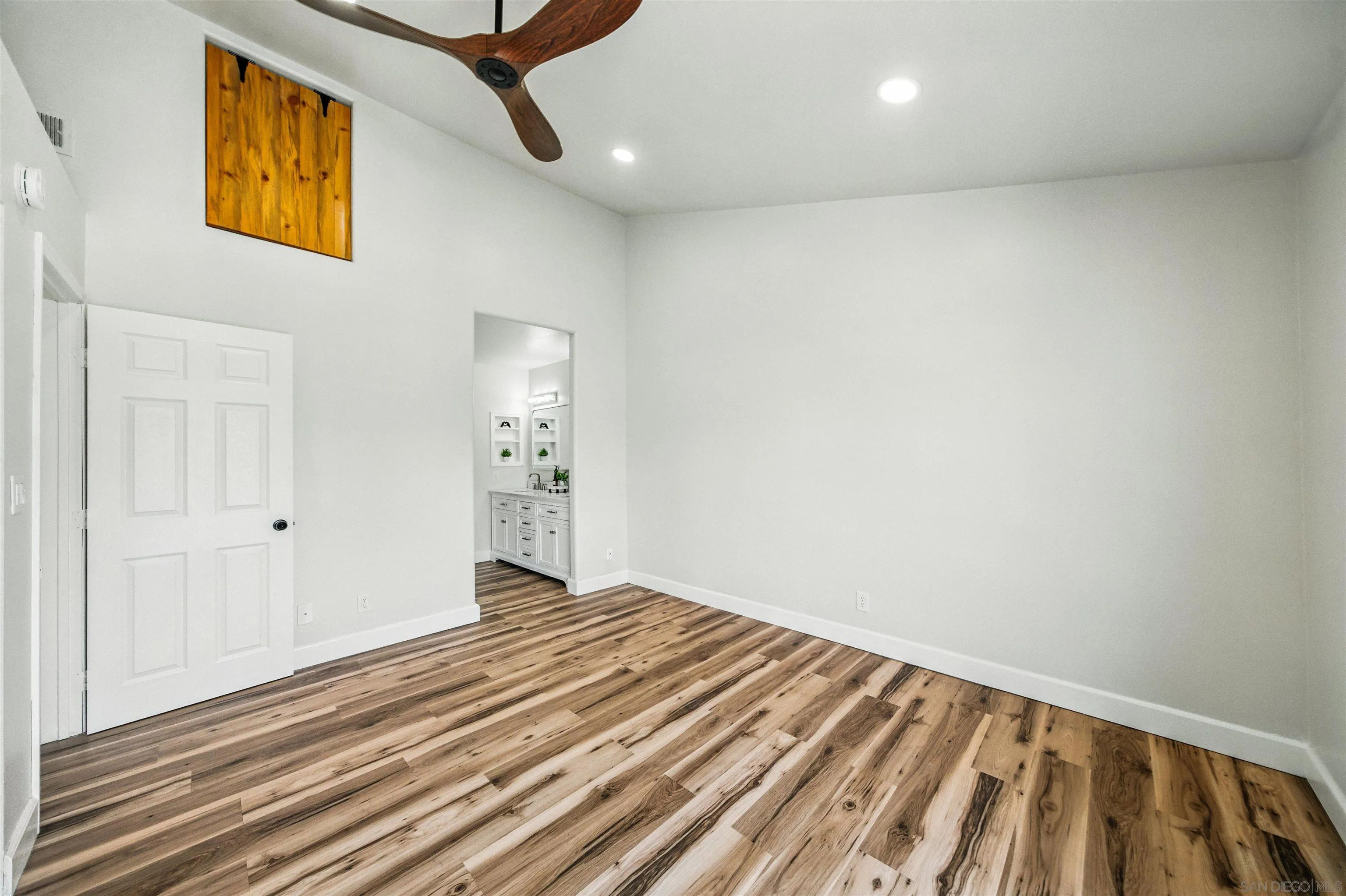 Photo #20: 250035771 Listing: Photo #20