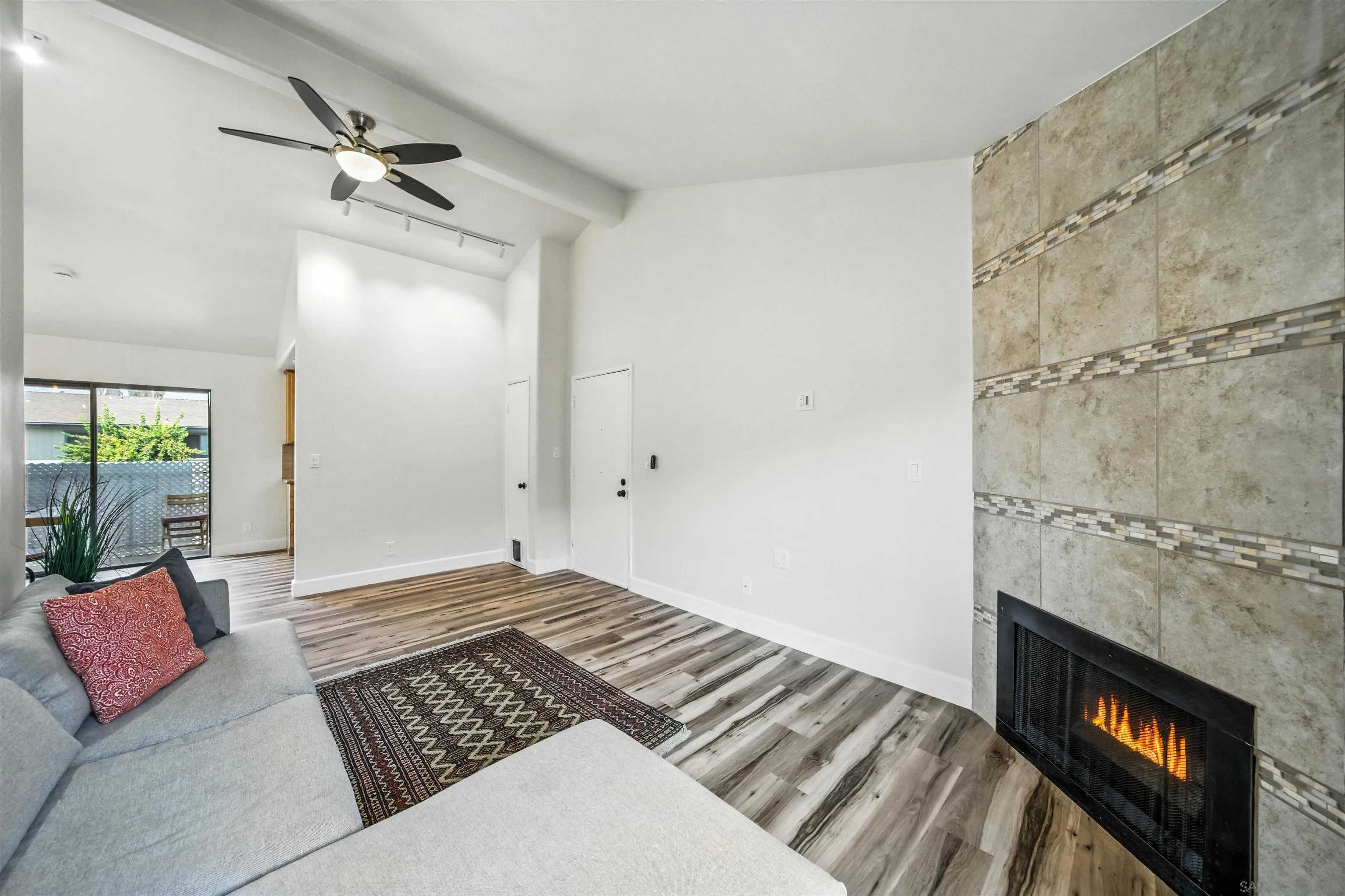 Photo #9: 250035771 Listing: Photo #9