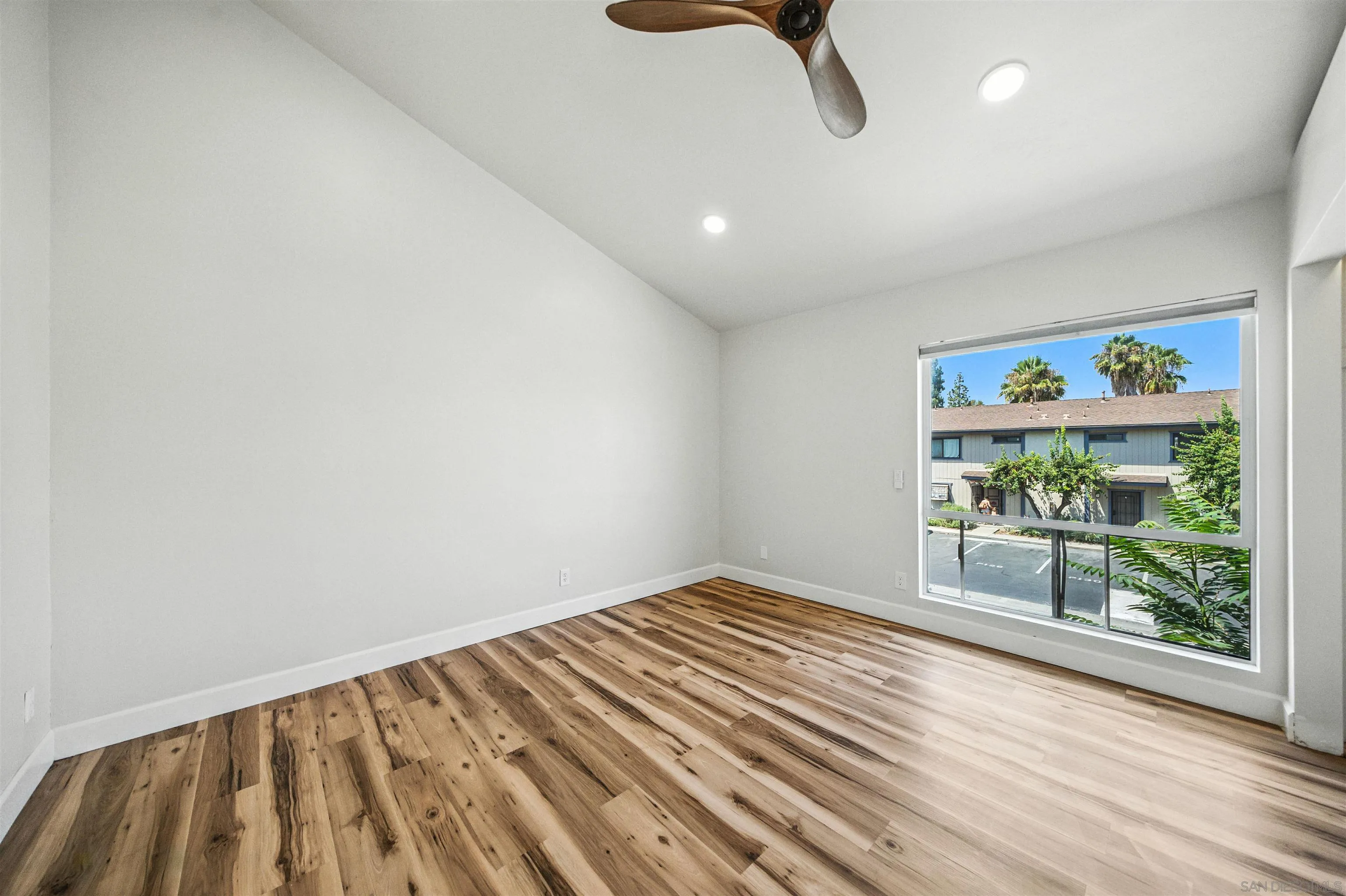 Photo #19: 250035771 Listing: Photo #19