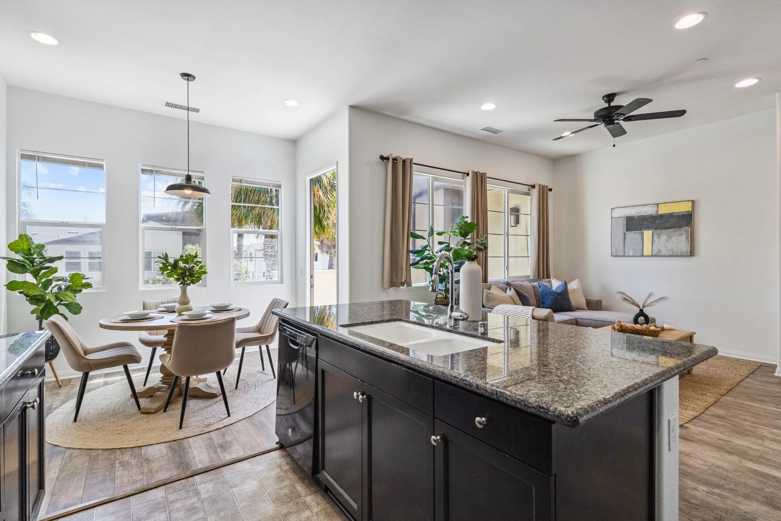 Photo #6: 250035778 Listing 