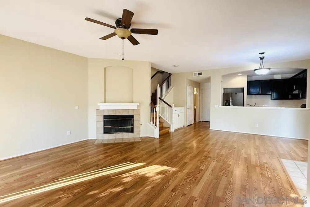 Photo #2: 250035780 Listing 