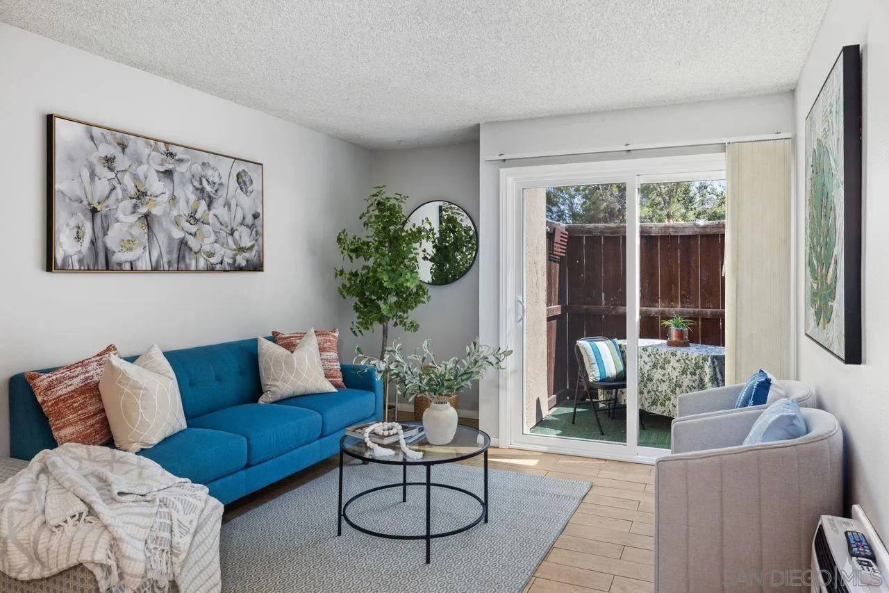 Photo #4: 250035794 Listing 
