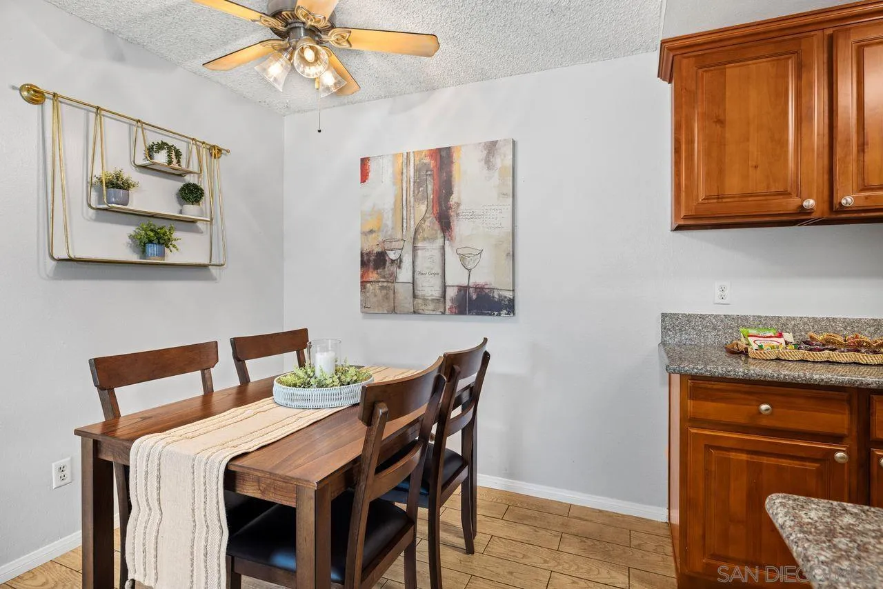 Photo #10: 250035794 Listing: Photo #10