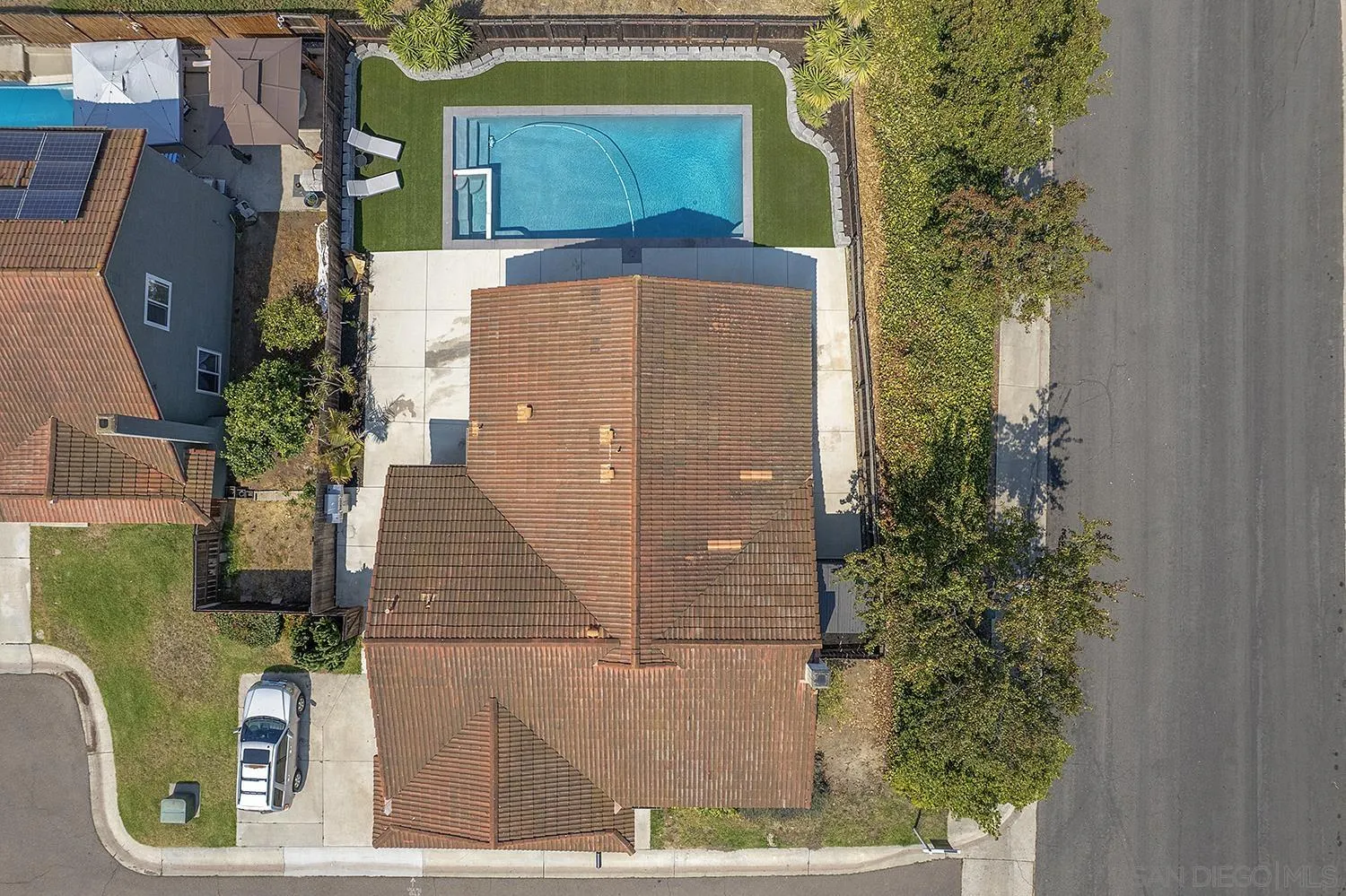 https://cdn.realtyfeed.com/cdn/127/250035806/edfab4e476852094caf7f9581e6b1158.webp