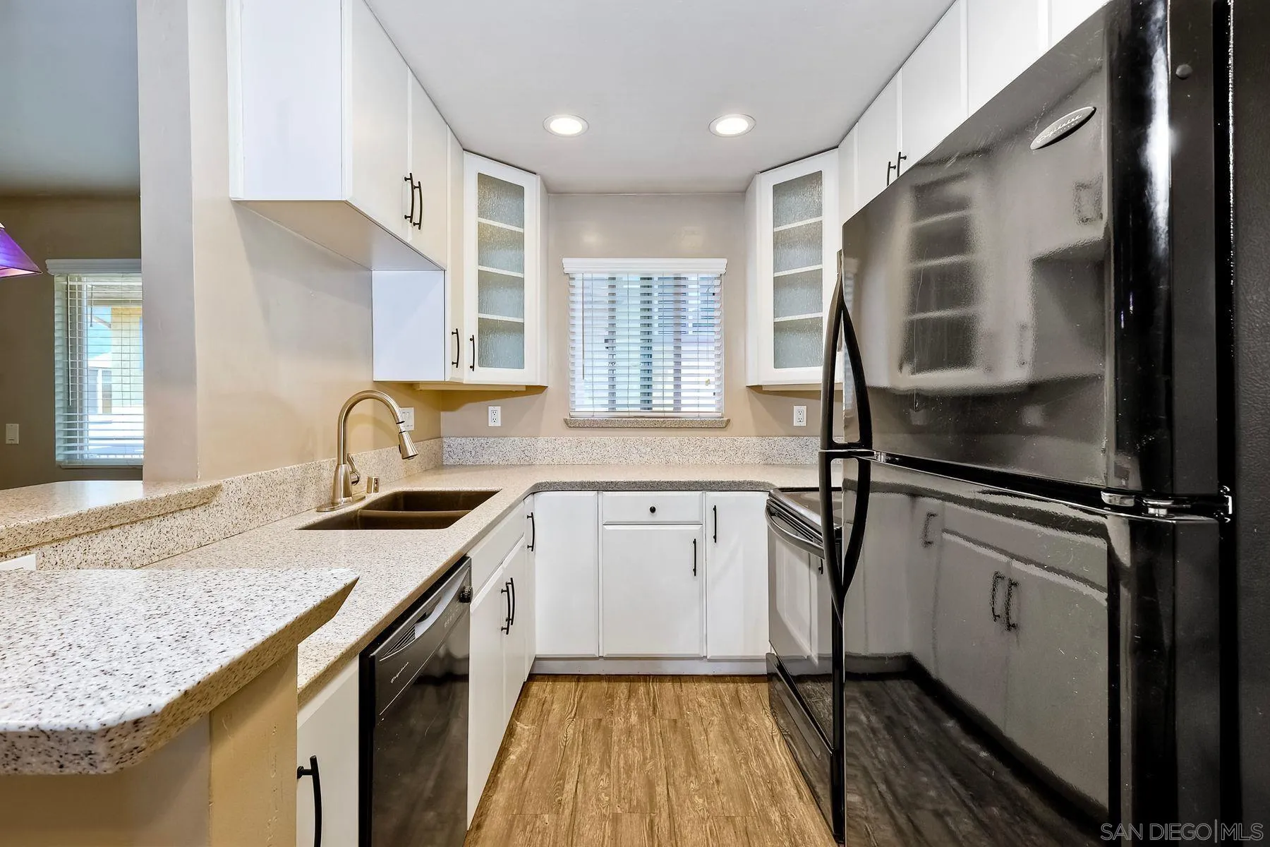 Photo #11: 250035807 Listing: Photo #11