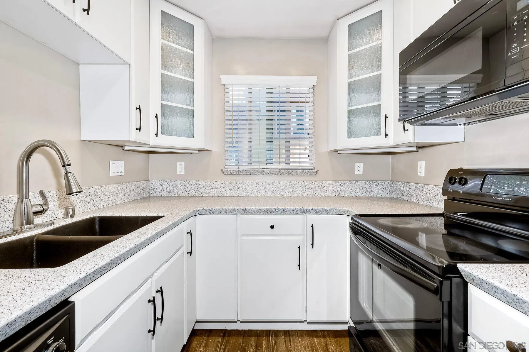 Photo #14: 250035807 Listing: Photo #14