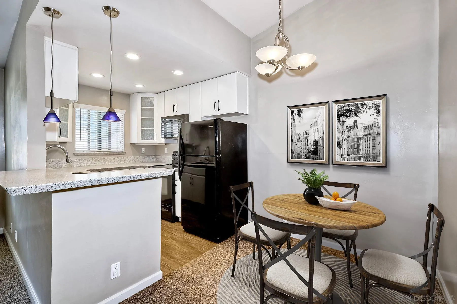 Photo #7: 250035807 Listing: Photo #7