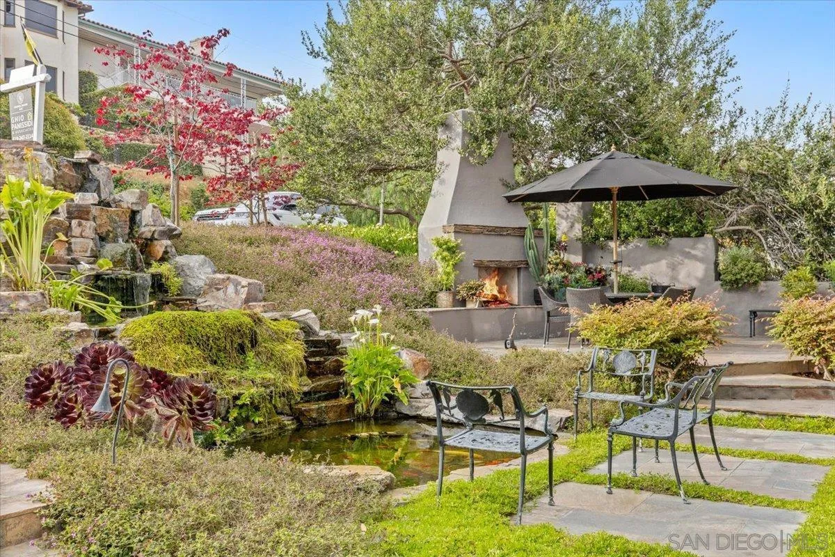 https://cdn.realtyfeed.com/cdn/127/250035812/83b7bcc3e89c4755f432f11f267ca650.webp