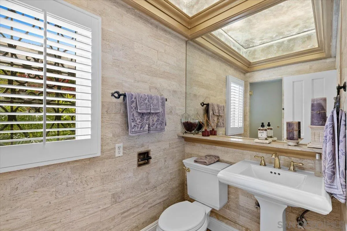 https://cdn.realtyfeed.com/cdn/127/250035812/b3f7cb6d83cd17a8447e30a7e2d1864c.webp