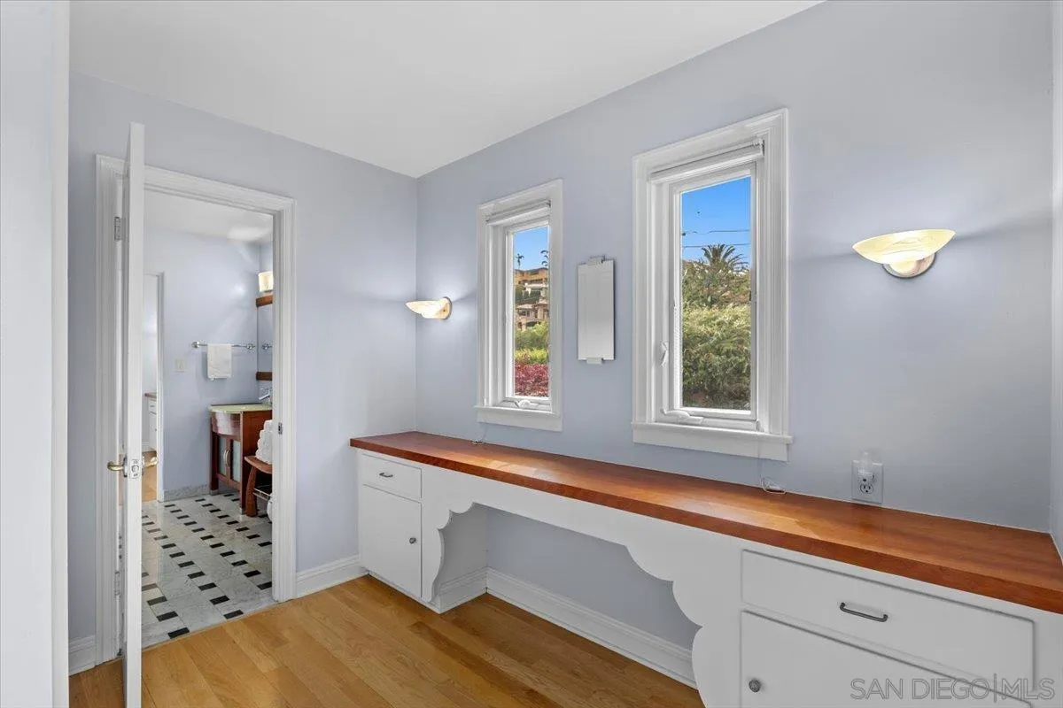 https://cdn.realtyfeed.com/cdn/127/250035812/cfdcdac17aade64c01358495553c30a2.webp