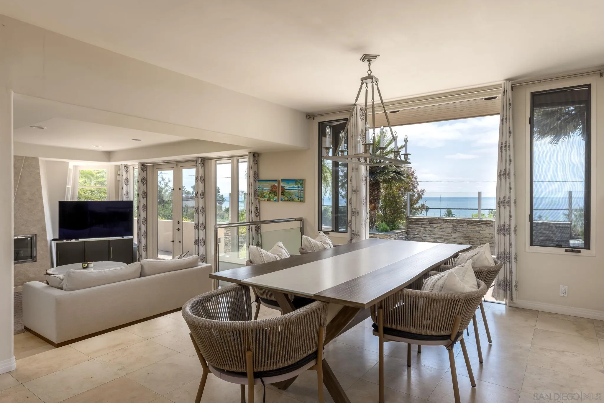 https://cdn.realtyfeed.com/cdn/127/250035820/f8e6e6a58ddfc4461c6a5475b408daf5.webp