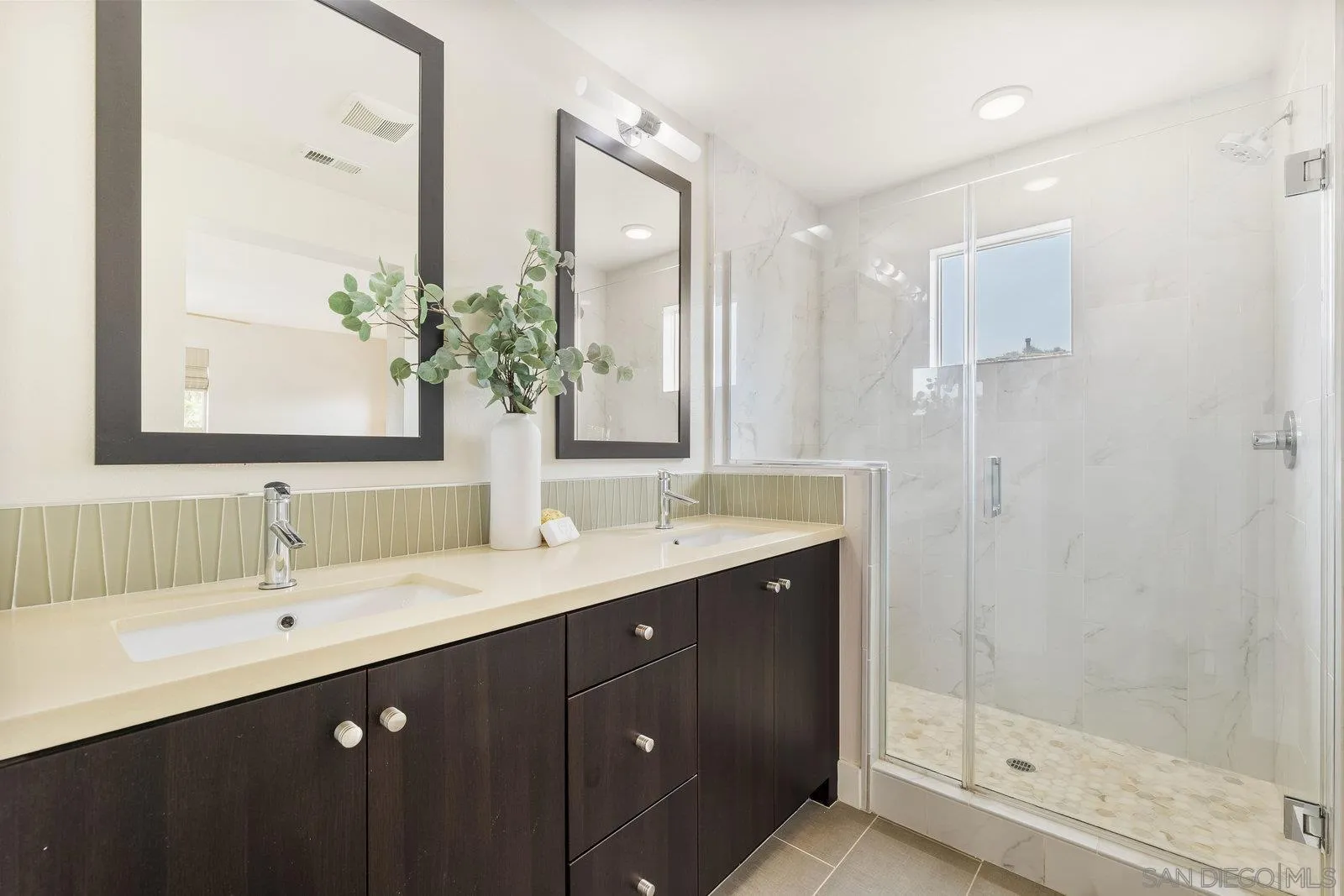 Photo #37: 250035823 Listing: Photo #37