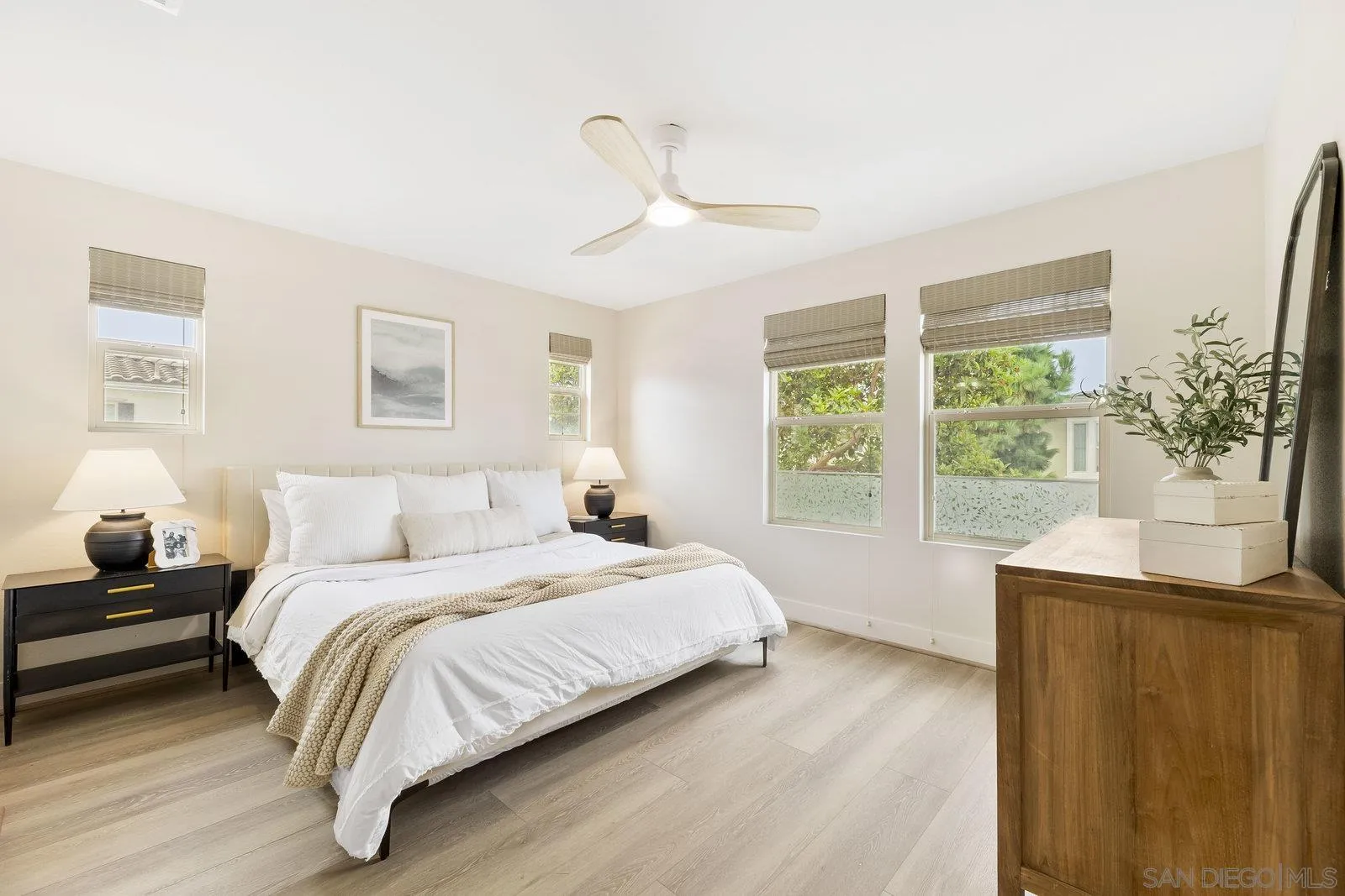 Photo #33: 250035823 Listing: Photo #33