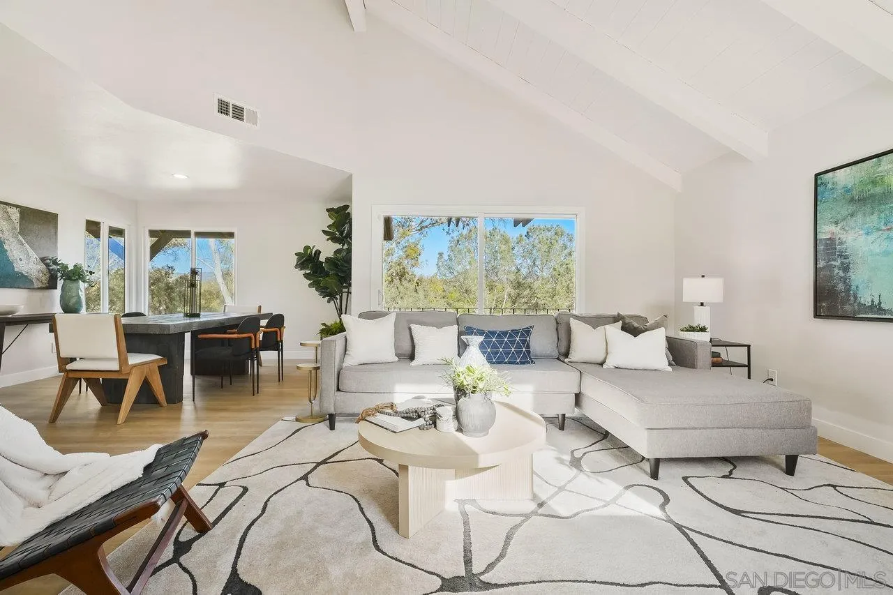 Photo #6: 250035824 Listing 