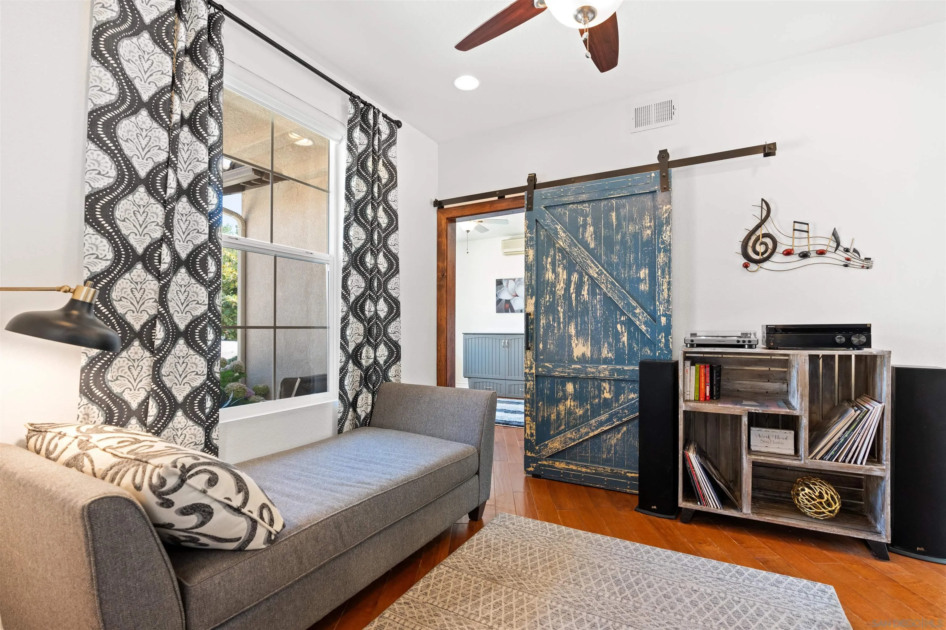 https://cdn.realtyfeed.com/cdn/127/250035825/c3f697281c22ac7f792ace66458f1654.webp