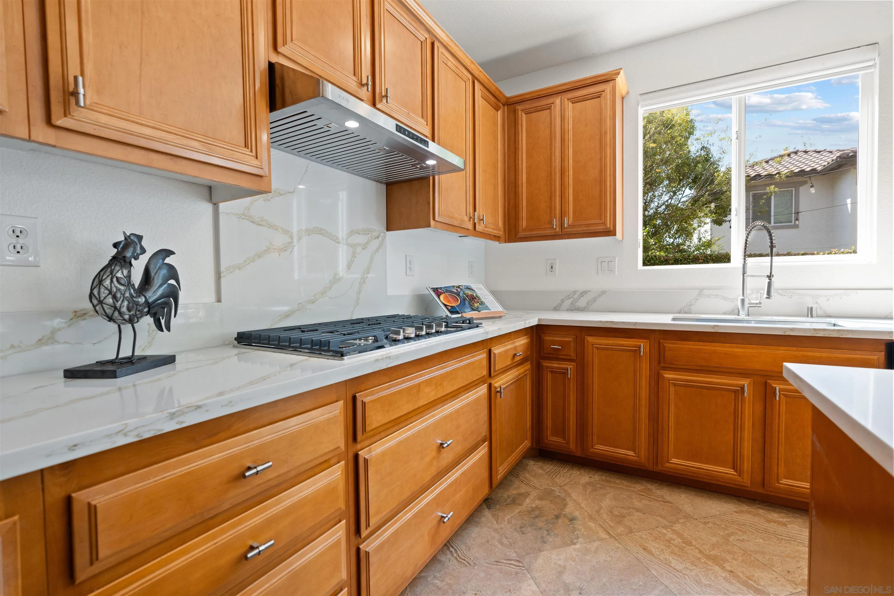 https://cdn.realtyfeed.com/cdn/127/250035825/d197a53a3ed118e76d66a570ebc38d2e.webp