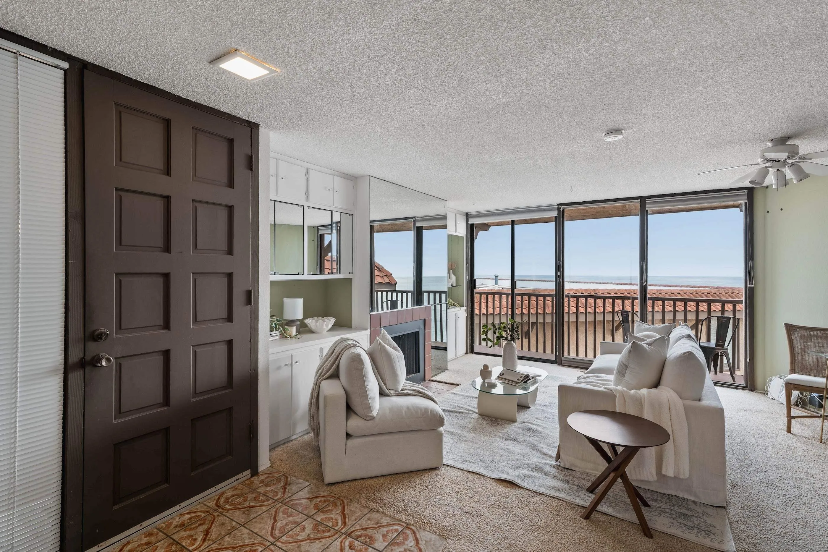 Photo #3: 250035827 Listing 