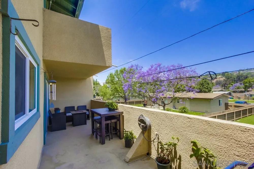 https://cdn.realtyfeed.com/cdn/127/250035831/43082563c1c73a247f8715df47dc1ced.webp